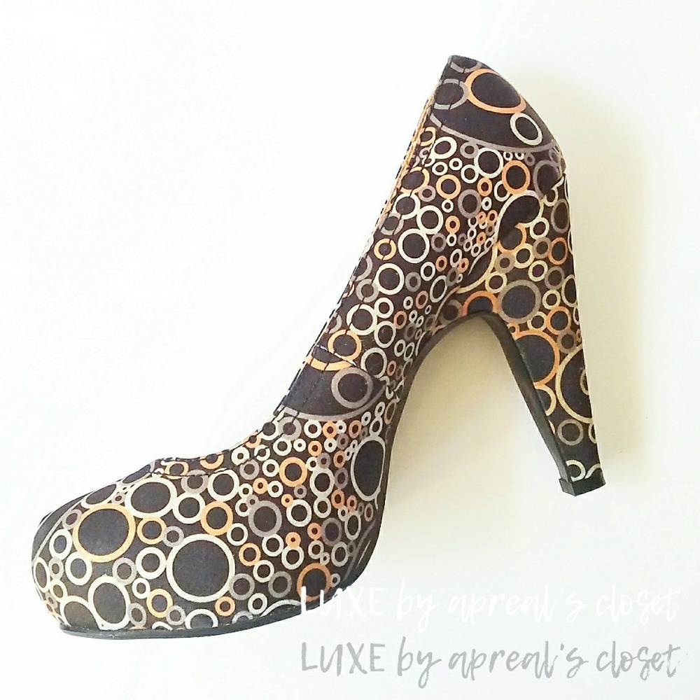 Satin Multi Colored Circle Print Heel